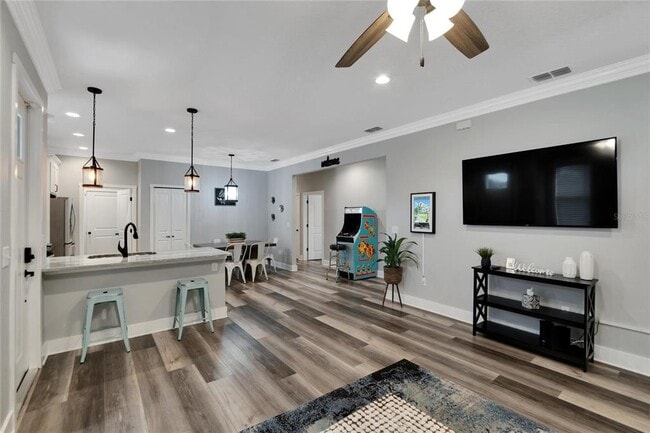 Building Photo - 3002 E 38th Ave