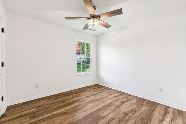 Building Photo - 1816 Cunningham Ridge