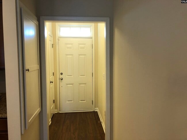 Building Photo - 636 Spanish Oak Dr