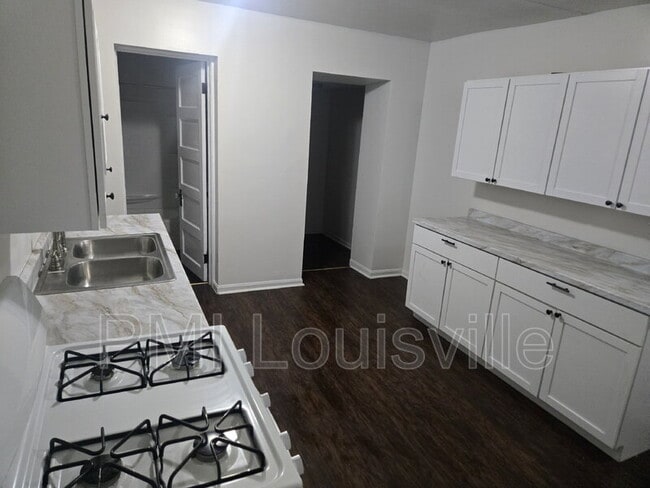 Building Photo - 1310 Olive St