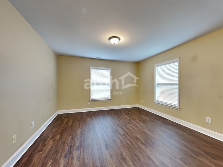 Building Photo - 5380 Meryton Park Way