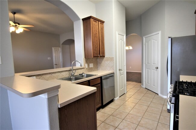 Building Photo - 4614 Brazos Bend Dr