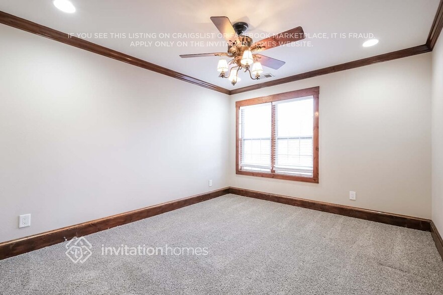 Building Photo - 6223 Spring Lake Dr