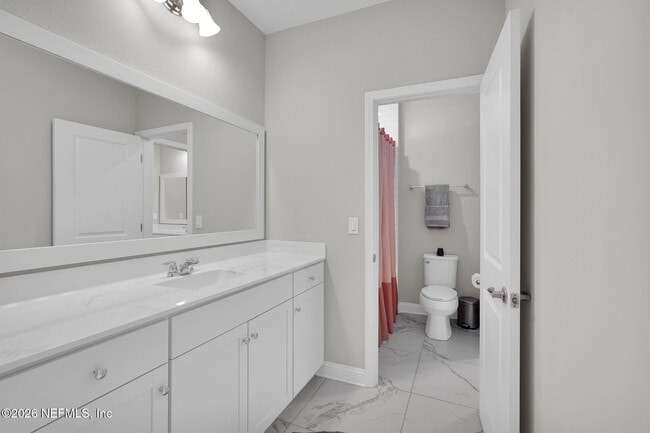 Building Photo - 247 Huguenot Ln