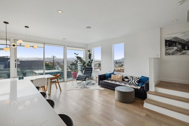 Building Photo - OPEN HOUSE: Saturday (6/27) 12:30pm-1:00pm. Stunning 3-Level Single Family Home with Modern Touch...