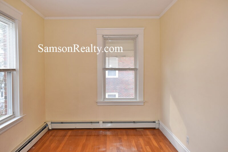 Building Photo - 90 Taft Ave