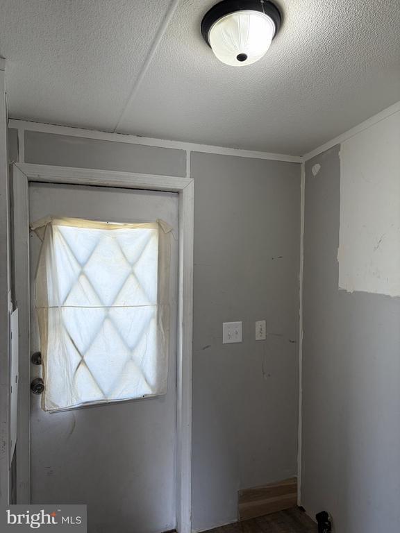 Building Photo - 97 Connector Rd