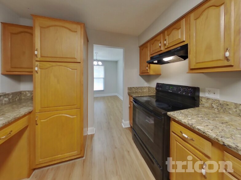 Building Photo - 6047 Carla Ct