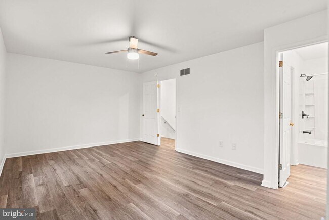 Building Photo - 2006 Wexford Rd