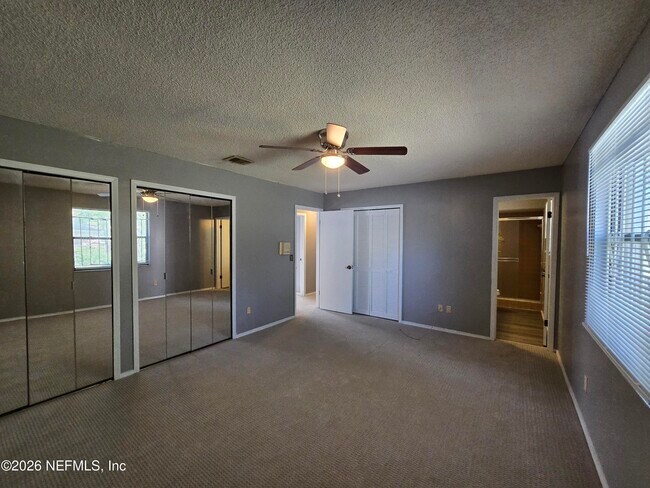 Building Photo - 5639 Sophist Cir N