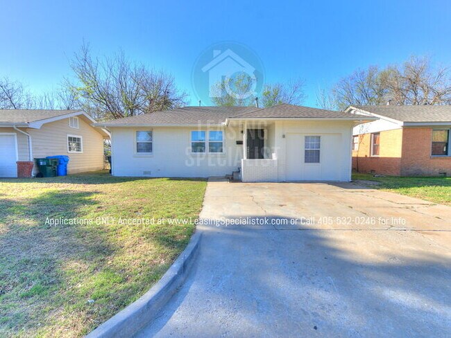 Building Photo - Charming Mid Norman 3 Bed 2 Bath Home!