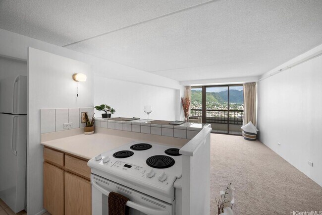 Building Photo - Marco Polo 2BD/2BA w/ 1 Parking and Views