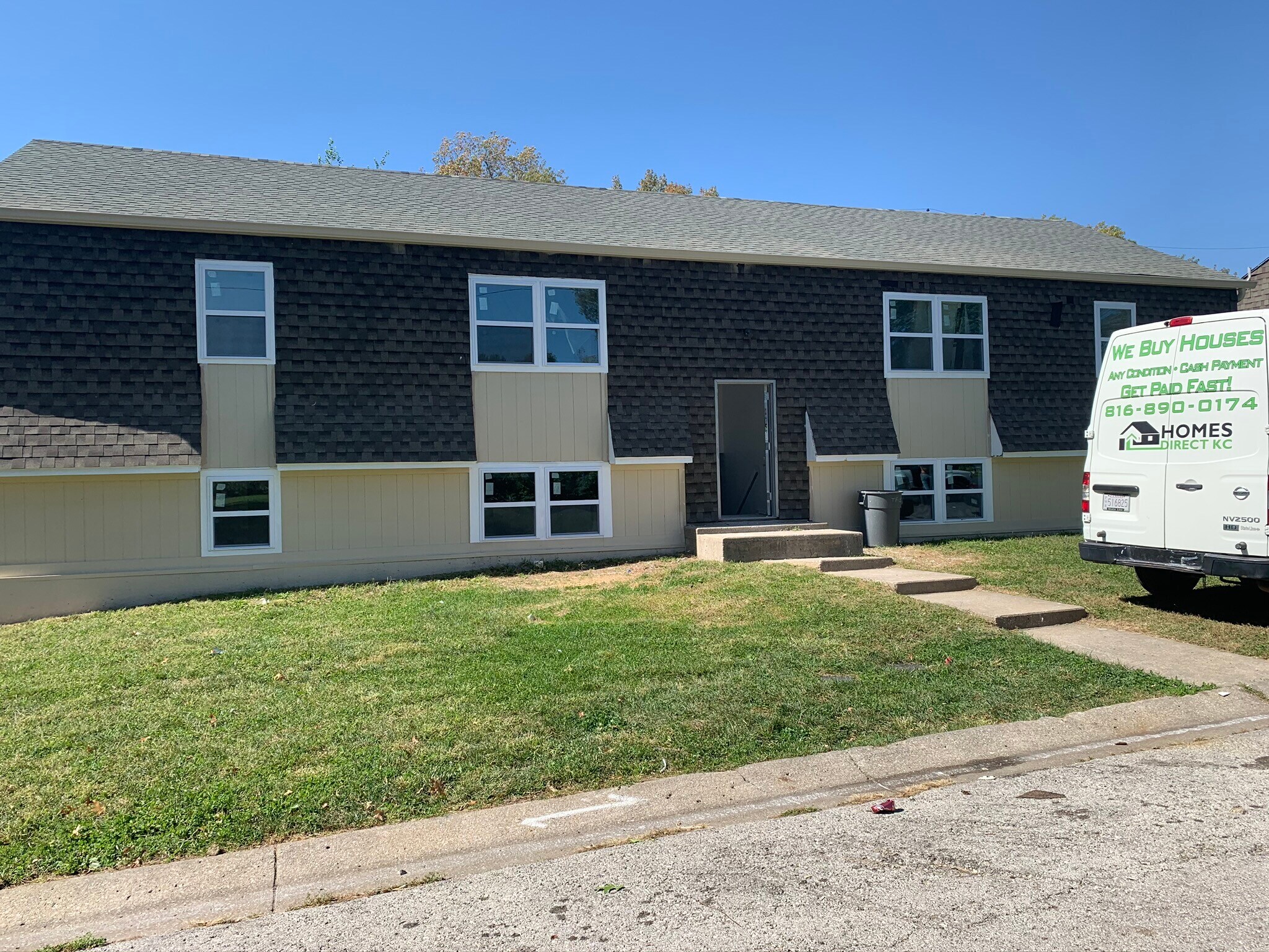 Building Photo - 730 N 70th St