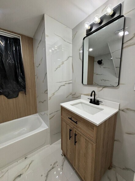 Unit 2 - 49 Rosehill Pl