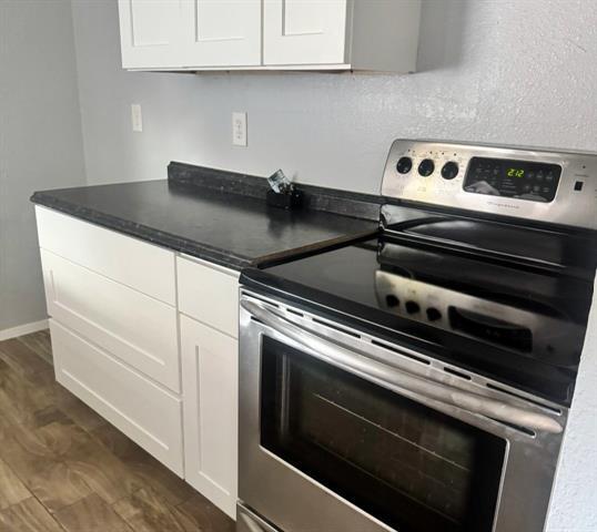 Building Photo - 6715 Whiteridge Dr