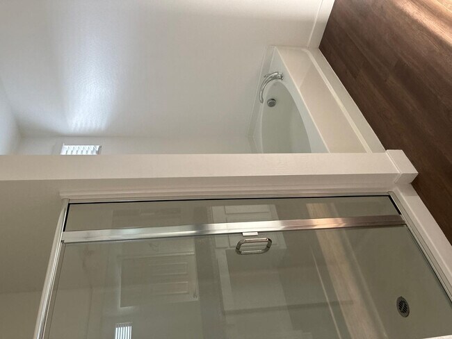 Building Photo - 5630 S Daisy Patch Pl