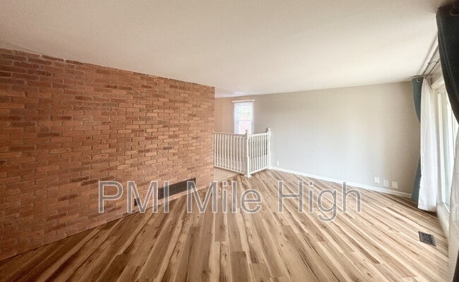 Building Photo - 7221 Canosa Ct