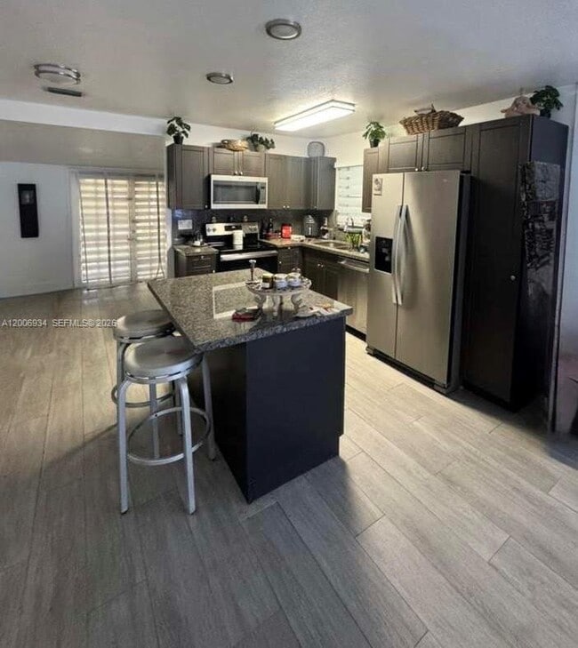 Building Photo - 18 NW 57th St