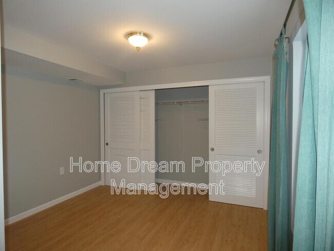 Building Photo - 88 Carriage Hill Dr