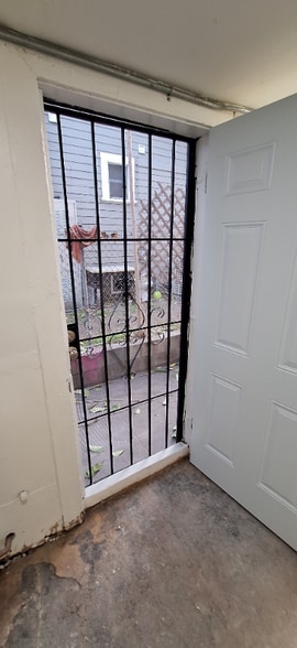 Building Photo - 1436 W Martin Luther King Jr Blvd