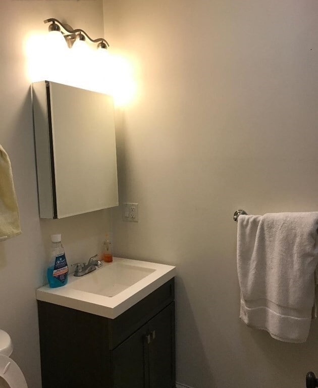 Building Photo - 140 Marcella St