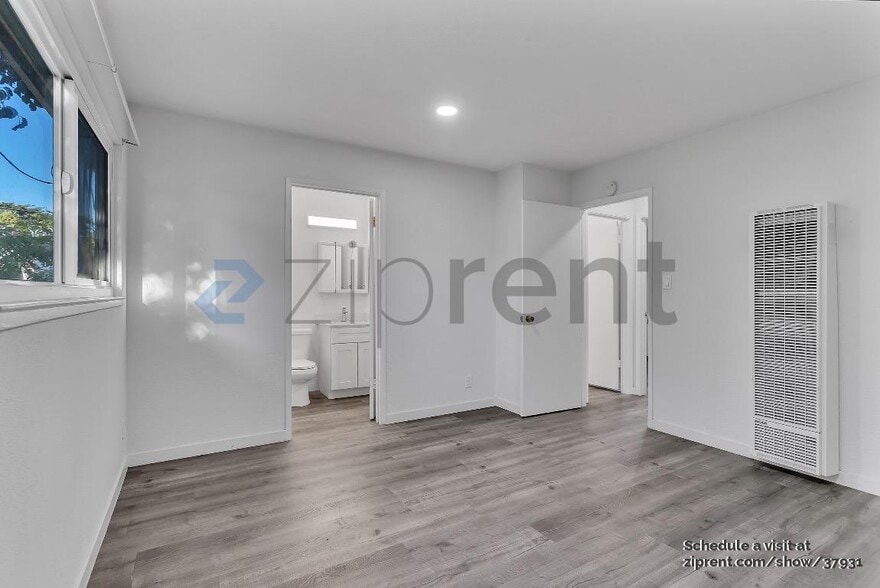 Building Photo - 2123 Spaulding Ave