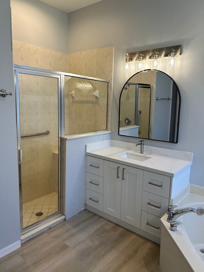 Building Photo - 259 Glen Eagle Cir