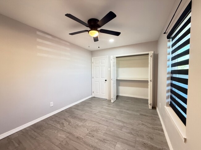 Building Photo - 14601 Rudi Kuefner Dr