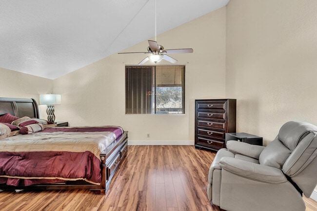 Building Photo - 10240 NW 33rd Pl