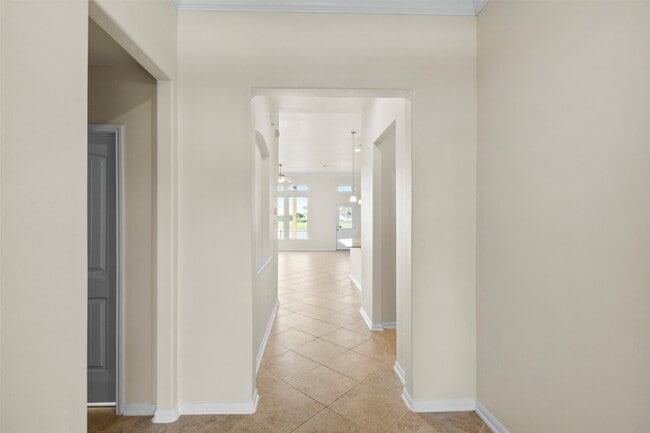 Building Photo - 9430 Harmony Lake Ln