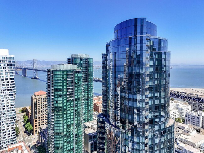 Building Photo - 201 Folsom St