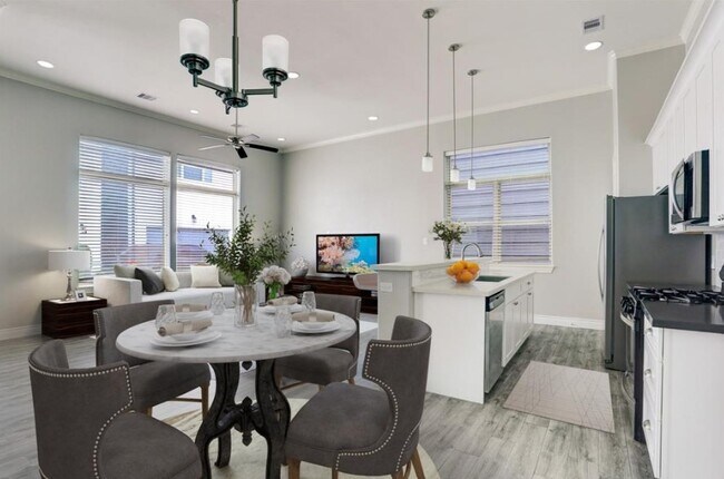 Primary Photo - 8907 Spring Knoll Forest Dr