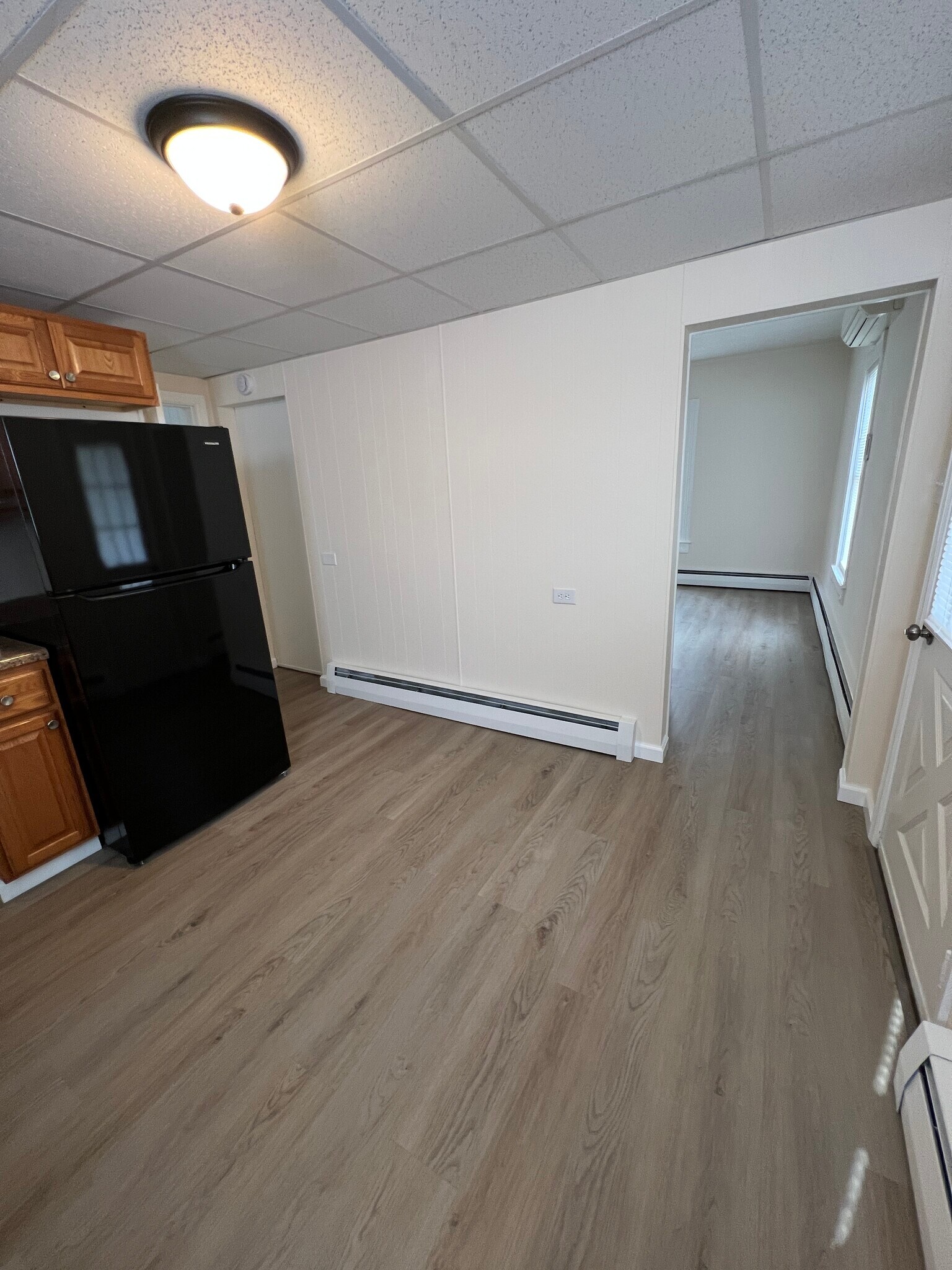 Building Photo - 211 Spring St