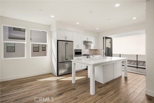 Building Photo - 19031 Main St