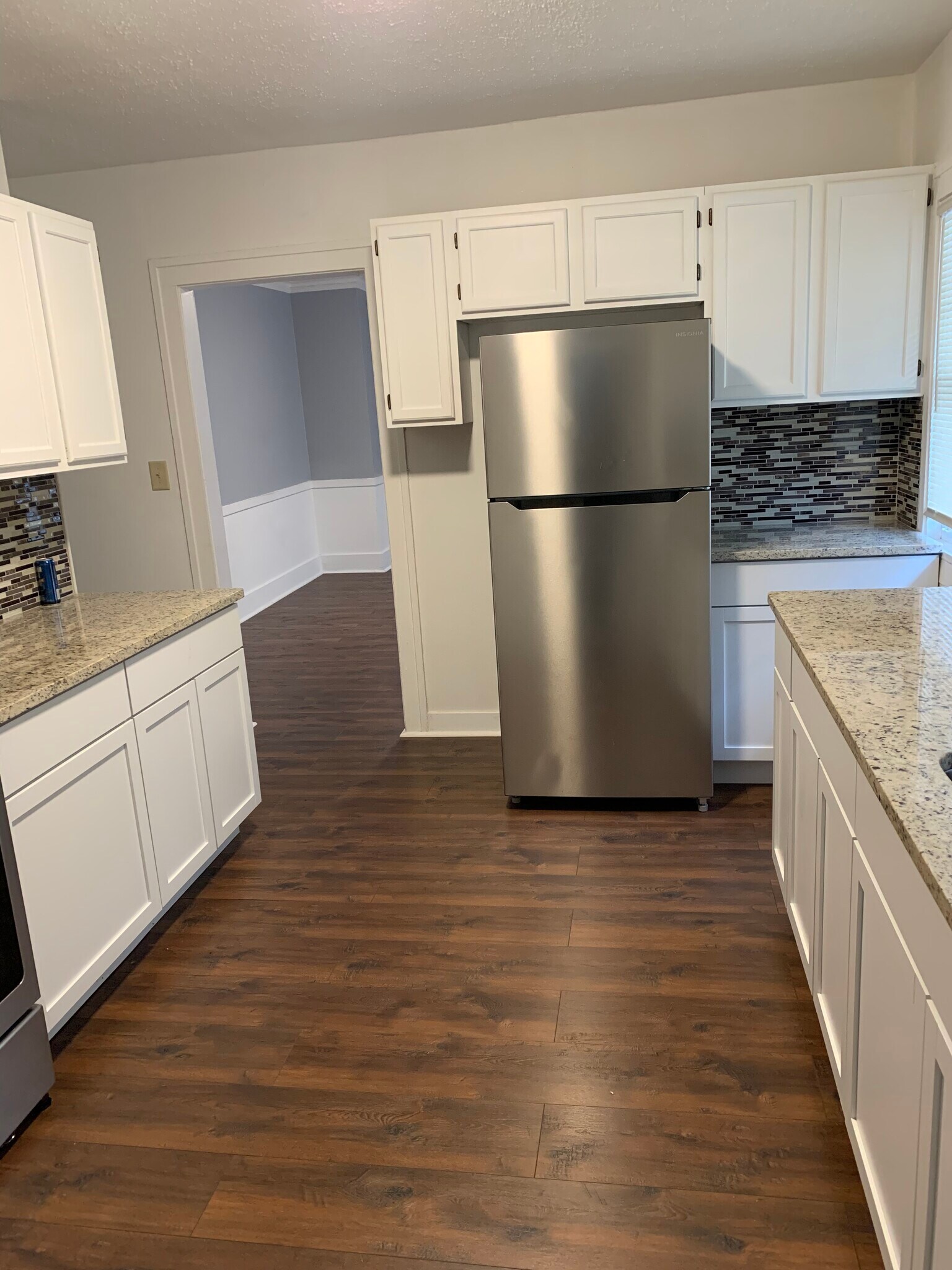 Building Photo - 430 Grand Ave