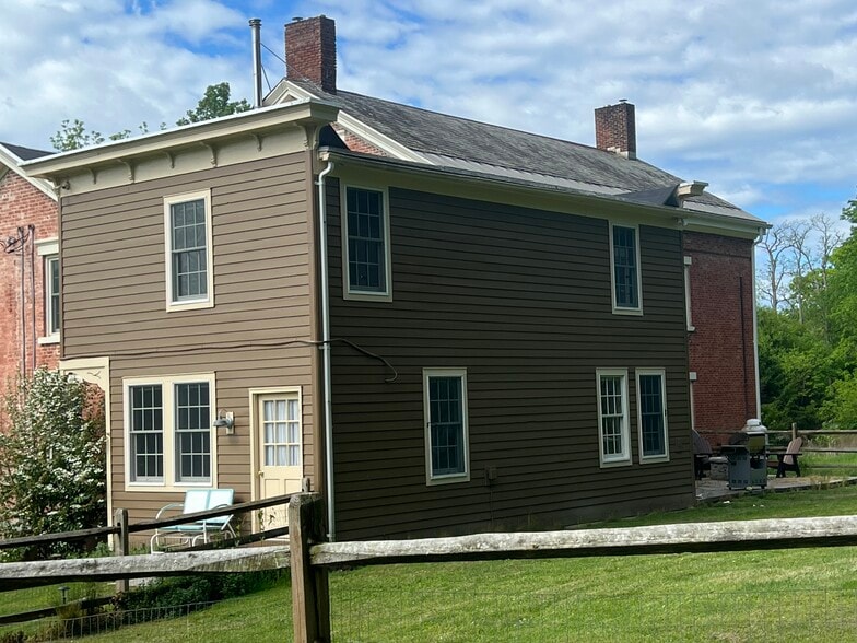 Building Photo - 118 County Route 59