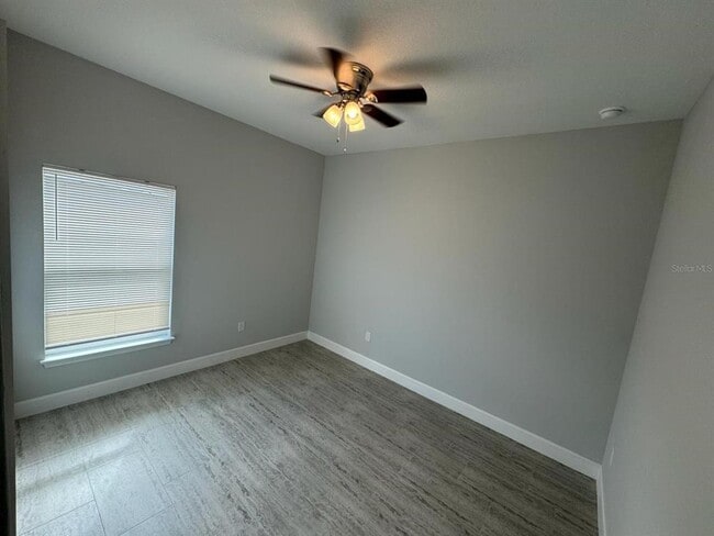 Building Photo - 726 Bobcat Ct