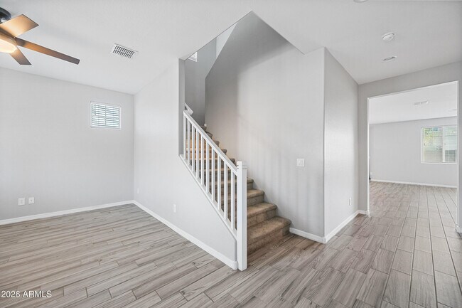 Building Photo - 23043 E Rosa Rd