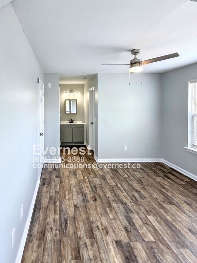Building Photo - 3-Bedroom, 2-Bathroom Home with Deck and C...