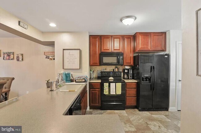 Building Photo - 43 Medal Way