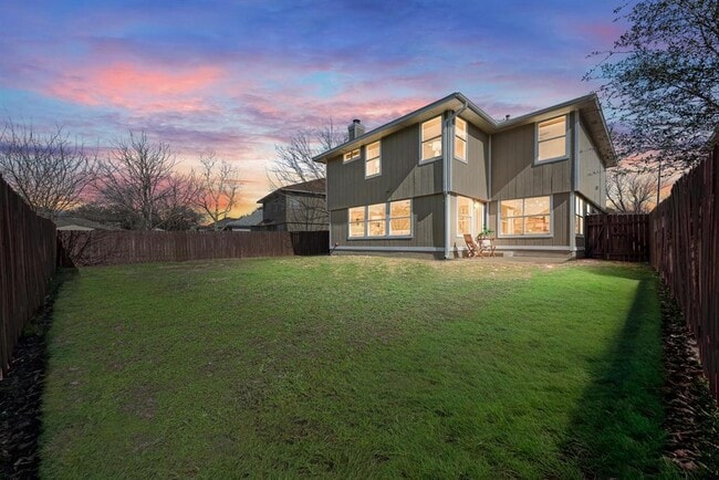 Building Photo - 801 Black Isle Dr