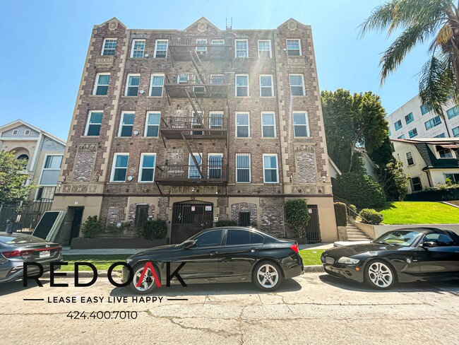 Building Photo - 974 1/2 Gramercy Pl-405