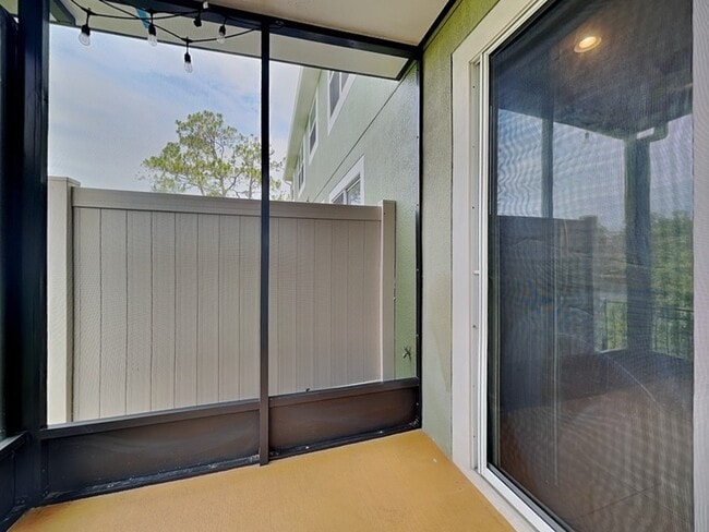 Building Photo - 2140 Rookery Ln