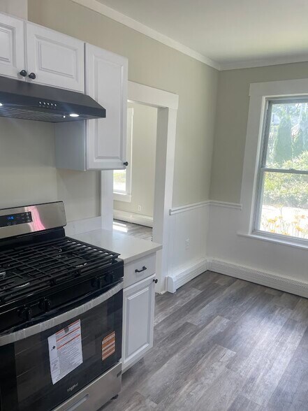 Brand new Kitchen vent - 32 Gage St