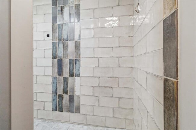 Building Photo - 1403 Minnie Dr