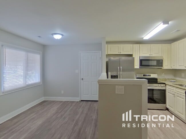Building Photo - 8717 Timbercrest Cir