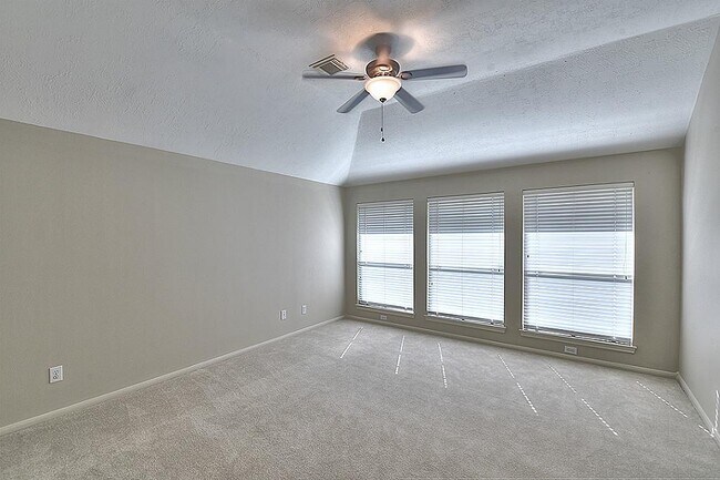 Building Photo - 13703 Clareton Ln