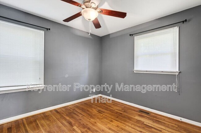 Building Photo - 3601 Normandy Rd