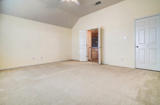 Building Photo - 4501 Dennis Ln