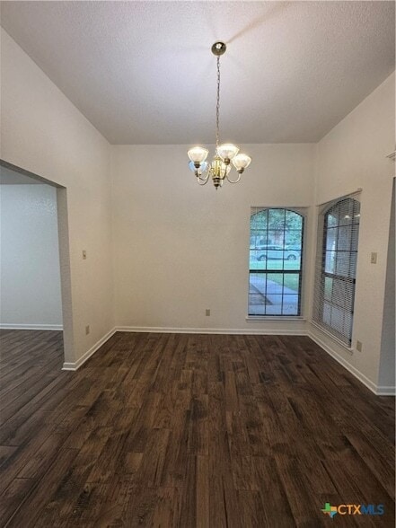Building Photo - 1801 Thomas Ct
